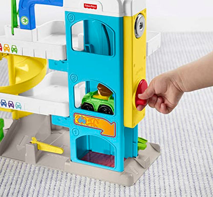 Fisher-Price Little People Toddler Toy Helpful Neighbor's Garage Playset with Spiral Ramp and 2 Wheelies Cars for Ages 18+ Months