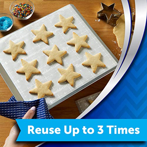 Reynolds Kitchens Cookie Baking Sheets, Pre-Cut Parchment Paper, 22 Sheets (Pack of 1)
