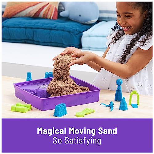 Kinetic Sand, Deluxe Beach Castle Playset with 2.5lbs of Beach Sand, Includes Molds and Tools, Sensory Toys, Christmas Gifts for Kids Ages 5 and up