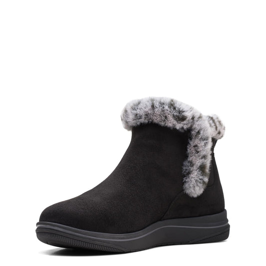Clarks Women's Breeze Fur Ankle Boot, Black Textile, 9