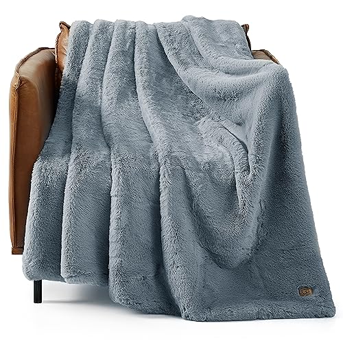 UGG 11069 Euphoria Plush Faux Fur Reversible Throw Cozy Fuzzy Fluffy Blanket for Couch Bed Hotel Style Luxury Machine Washable Home Decor Luxurious Soft Throws for Sofa, 70 x 50-inch, Chambray
