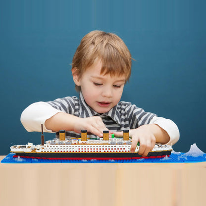 COLAYERIST Titanic Ship Micro Mini Building Blocks Set, 1878pcs 3D Titanic Model Building Set Micro Mini Blocks, DIY Bricks Toys Gift for Adults and Kids Age 6+