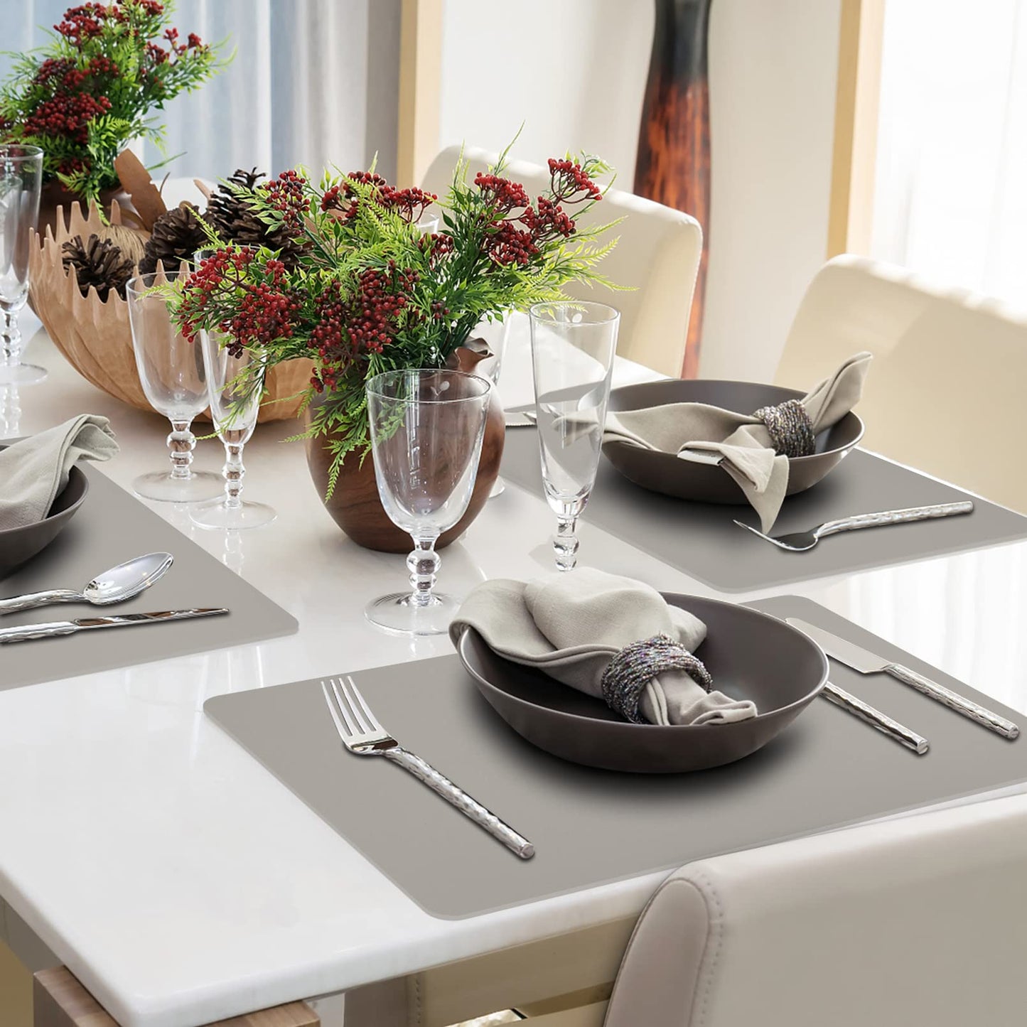 Placemats Set of 6, Heat Stain Scratch Resistant Faux Leather Table Mats Non-Slip Wipeable Waterproof Washable Indoor Outdoor for Dining Table Kitchen Decor (Grey)