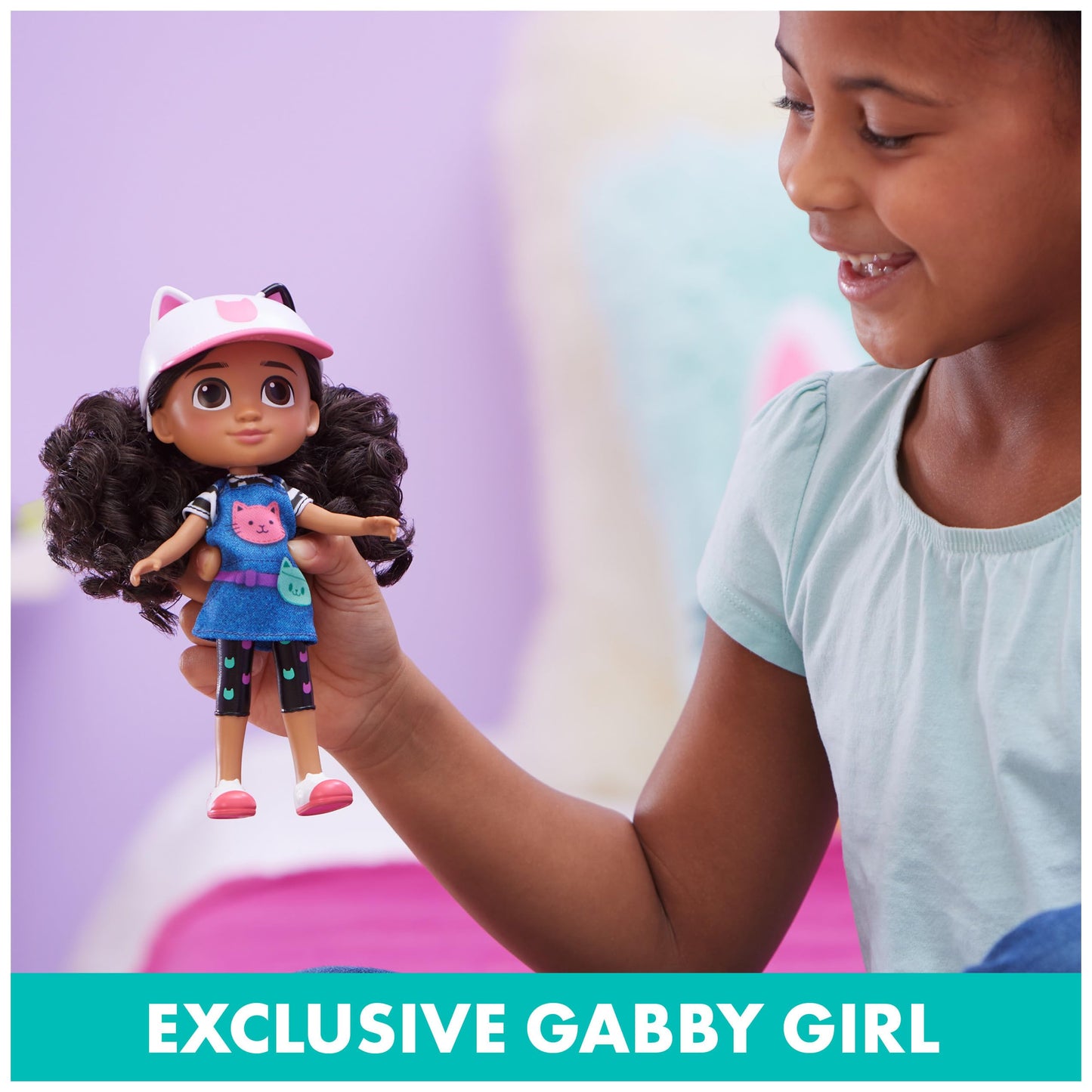 Gabby's Dollhouse, 8-inch Gabby Girl Doll (Travel Edition) with Accessories, Kids Toys for Ages 3 and up