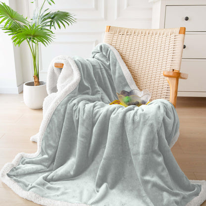 VASANI Sherpa Fleece Throw Blanket, Soft Fuzzy Blanket for Sofa Couch Bed, Warm Cozy Blanket, Light Gray, 50x60 Inches